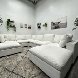 Thomasville Sectional Modular Couch - Free Delivery 