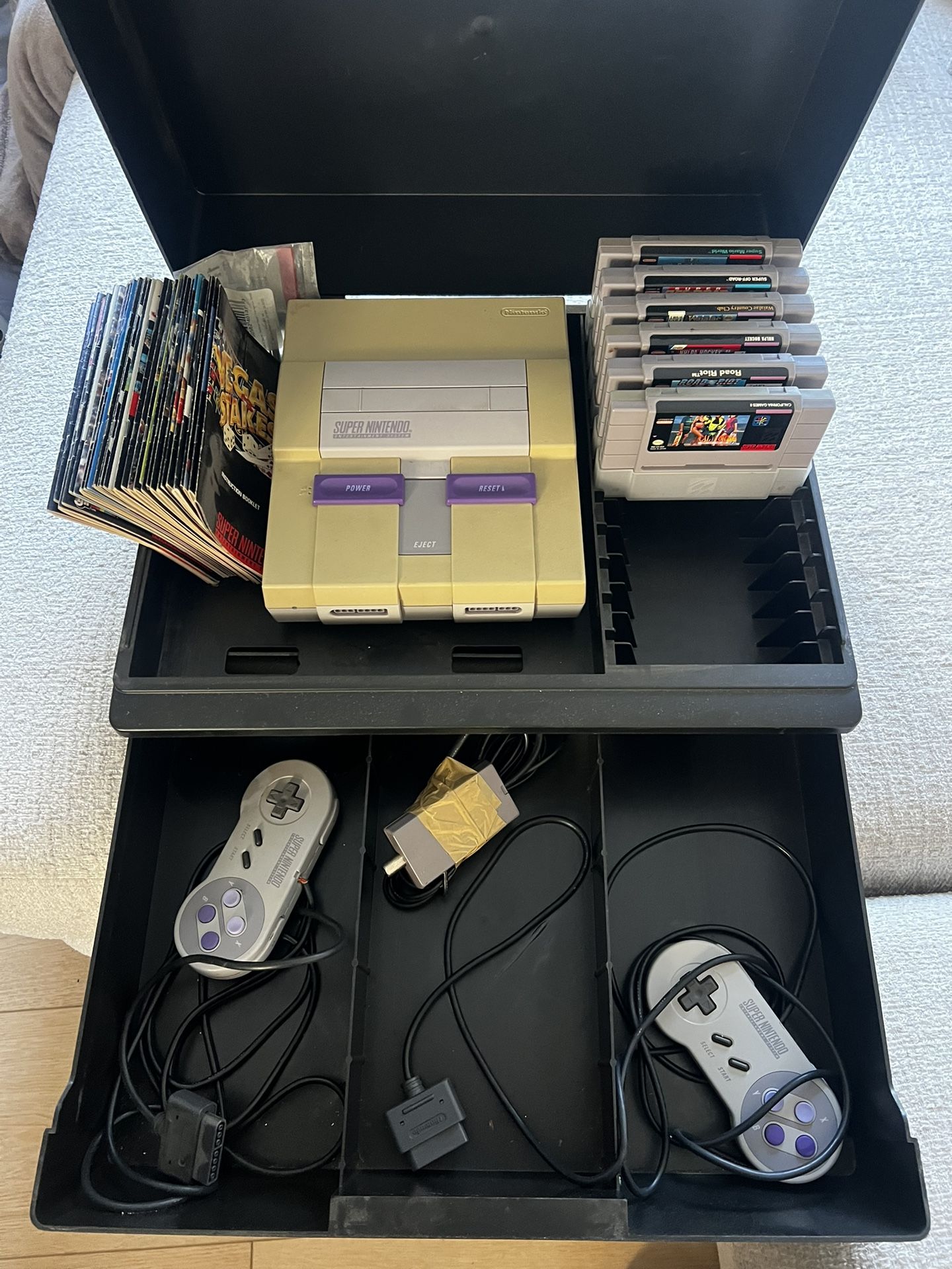 Vintage Super Nintendo SNES With Games And Storage Case