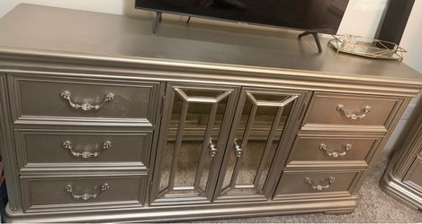5 Piece Bedroom Set