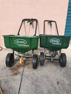 Fertilizer for lawns