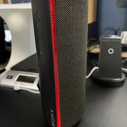 Sony SRS-XB32 EXTRA BASS Bluetooth Speaker Waterproof Party Lights  