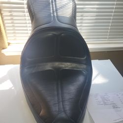 La Pera custom motorcycle seat