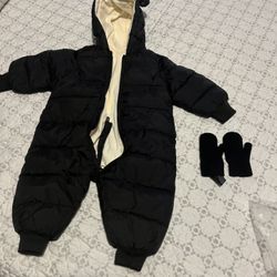 Baby Snow Onesie. 12. Months 