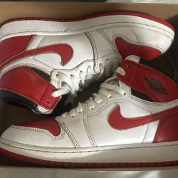 Air Jordan 1 White University Size 7 