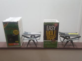 Easy Set Mole Traps