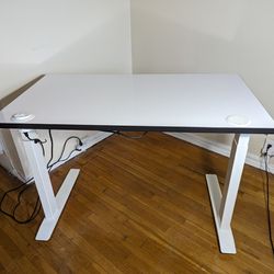 Fully Jarvis standing desk (whiteboard top)