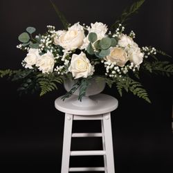 Timeless & Realistic Floral Arrangement