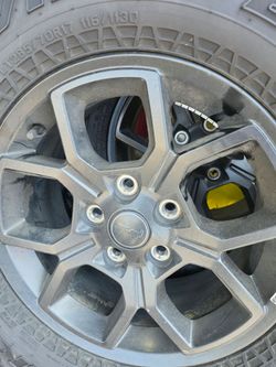 5 Good used wheels and tires