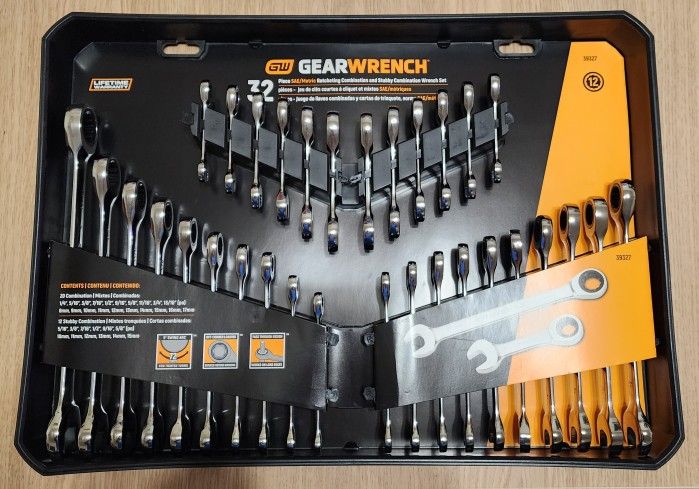 Gearwrench Ratcheting Wrench Tool Set (32 Piece) *NEW*