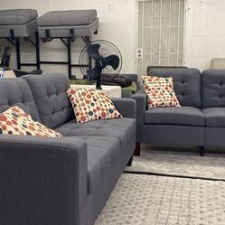 New couch and love seat set / free delivery