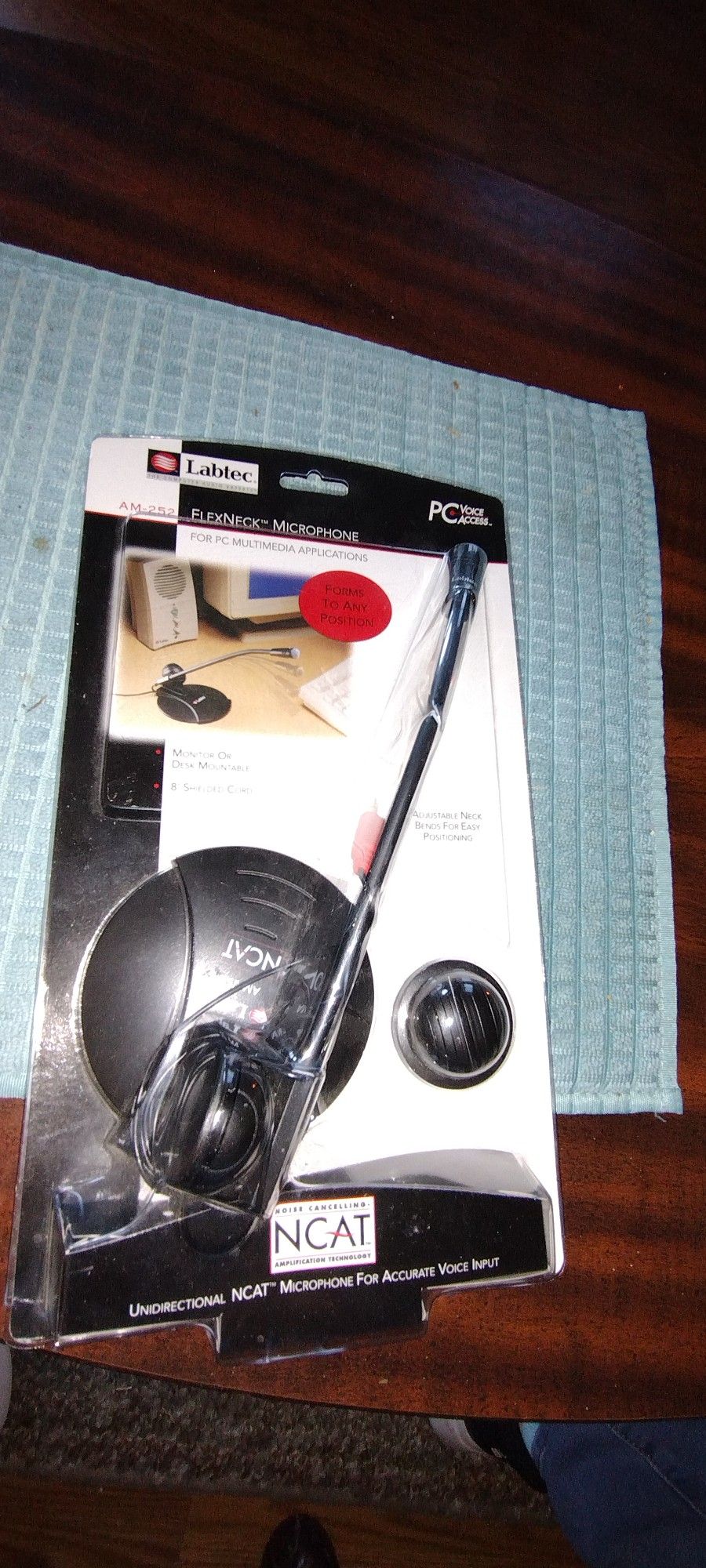 New Labtec Flexneck Microphone 