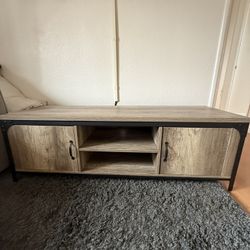 INDUSTRIAL WOOD TV STAND
