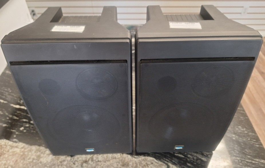 Martin Mach M68 Speaker Pair