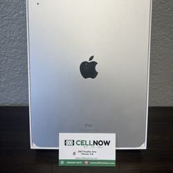 iPad 10th Generation WiFi 256GB Silver w/ Box