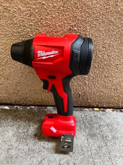 Milwaukee M18 570 MPH Brushless Cordless Precision Blower with Variable Speed Trigger and Trigger Lock