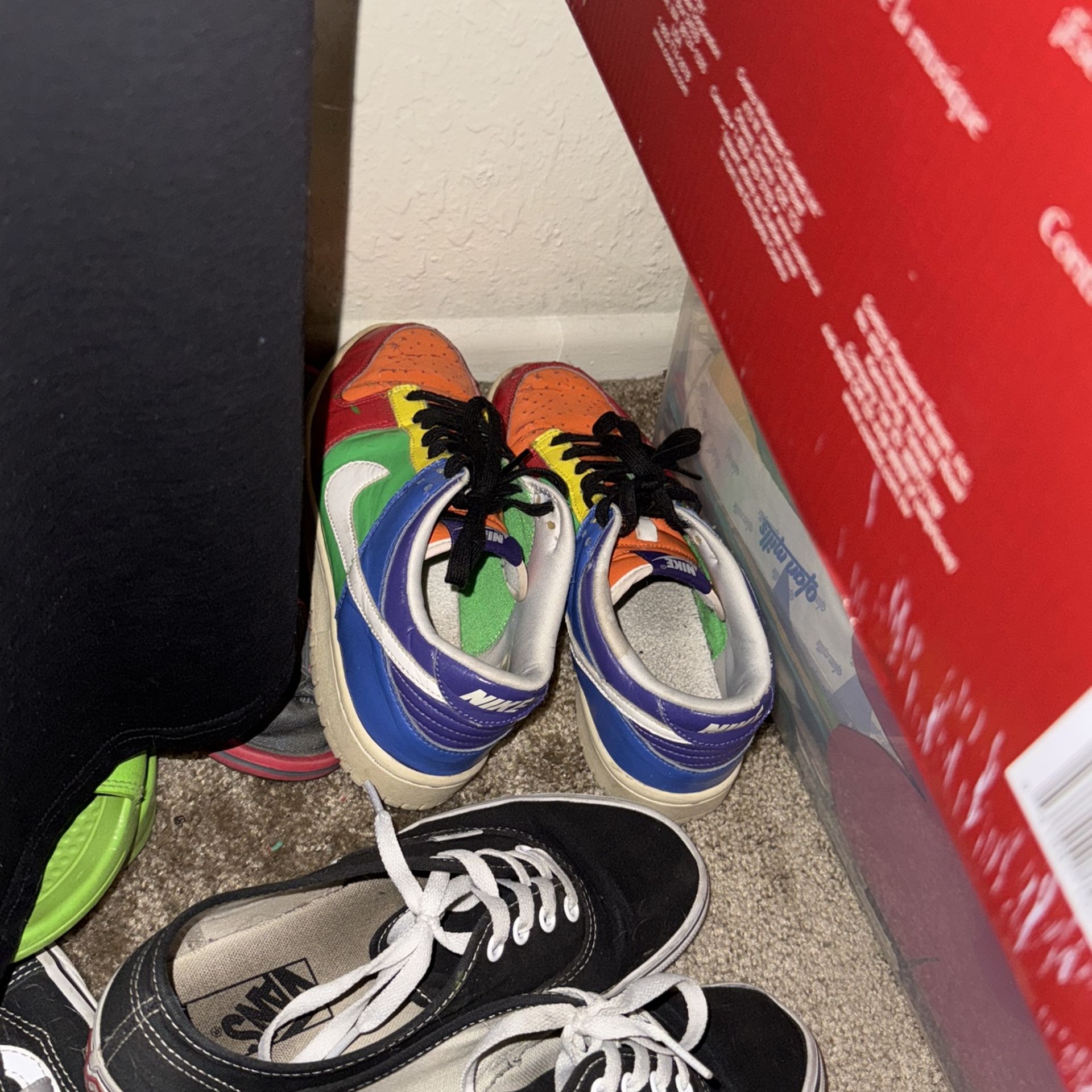 Nike Shoes 