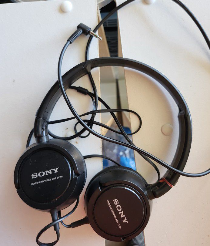 Headphones (Wired)