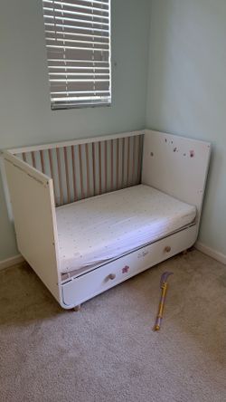 IKEA MYLLRA Crib with Drawer