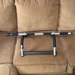 Iron gym Pull-up bar