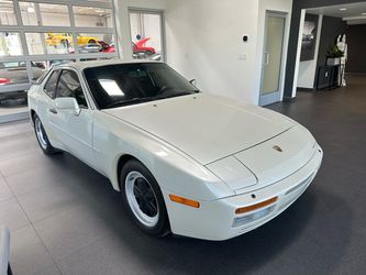 1986 Porsche 944 Coupe