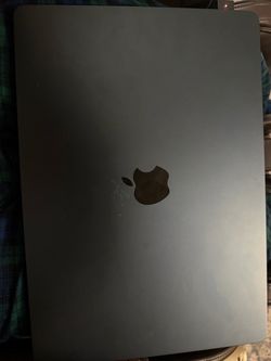 Mac Book Air 2025 Very NeW