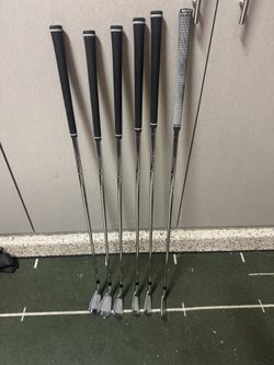 Titleist Irons T200