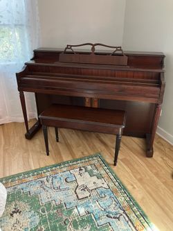 Wurlitzer upright piano