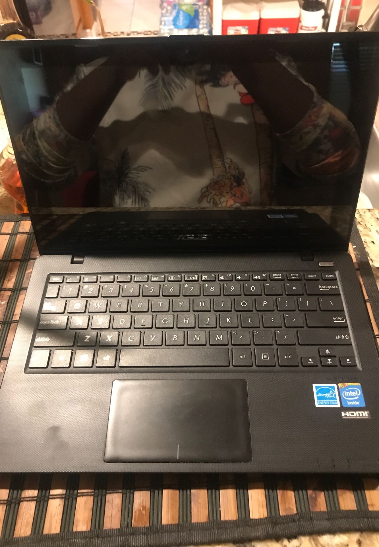 Asus X200M Notebook PC