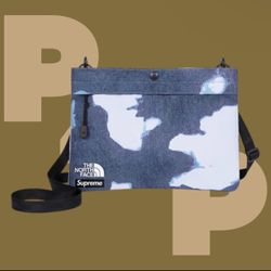 Supreme The North Face Bleached Denim Print Shoulder Bag