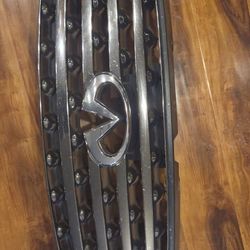 Infiniti Grill OEM - 2005 FX35
