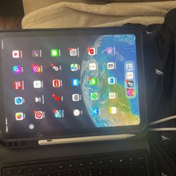 ipad gen 10 with tik tok 