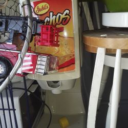 For Sale Nacho Cheese Machine 