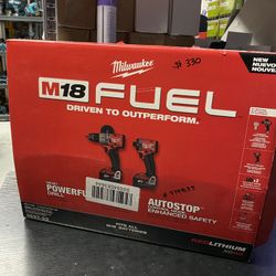 Milwaukee M18 FUEL 18V Lithium-Ion Brushless Cordless Hammer Drill and Impact Driver Combo Kit (2-Tool) with 2 Batteries