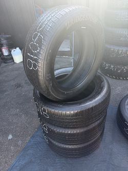 Set 235/60/18 Bridgestone