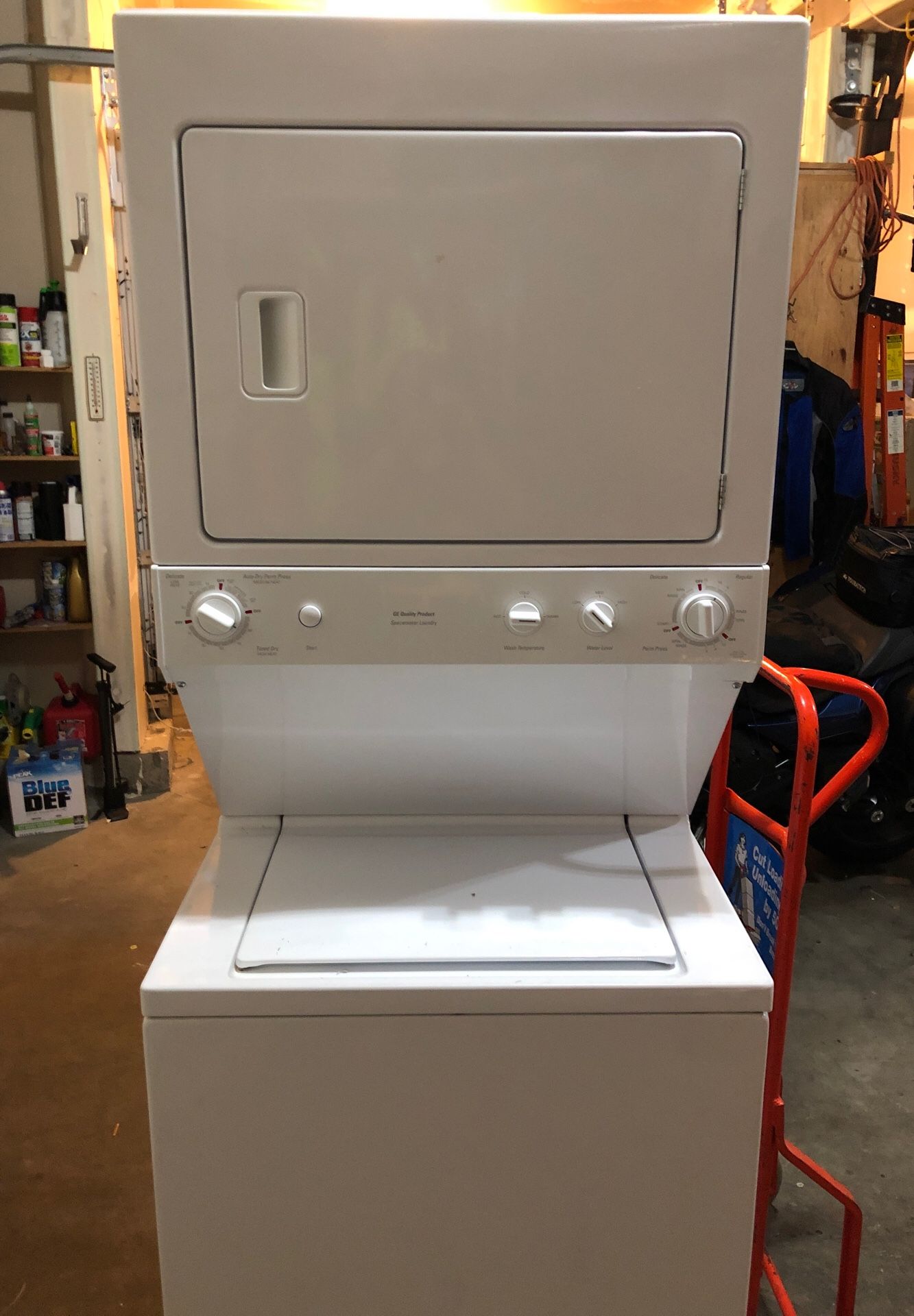 GE stackable washer and dryer laundry center GAS