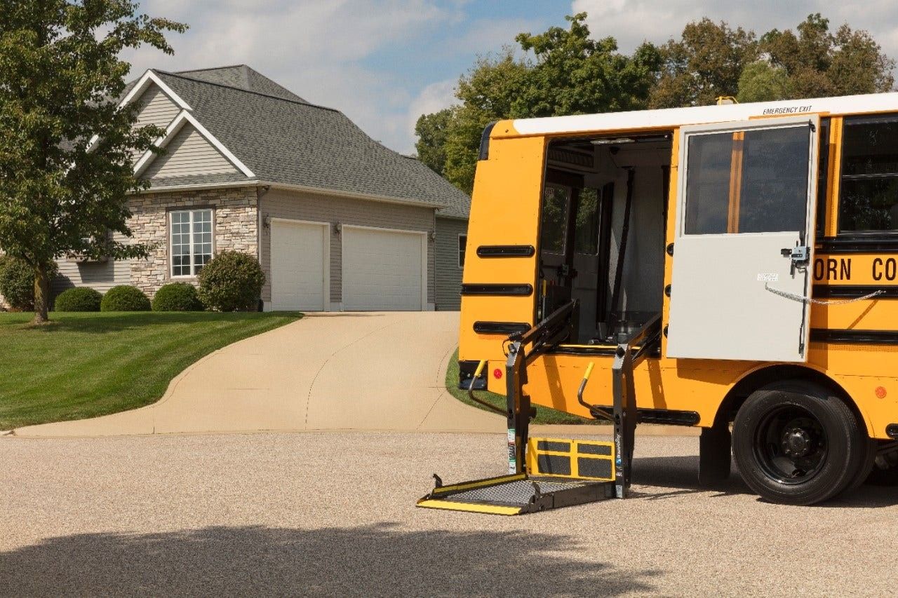 Bus liftgate wheelchair
