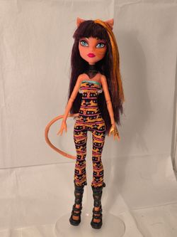 Monster High Cleolei Doll