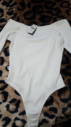 Size Large snap top