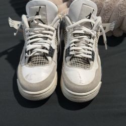 Jordan 4s Military Black
