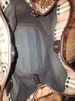 Pre Owned Burberry Small Authentic Vintage Leather Nova Check Crossbody Bag  for Sale in Hyattsville, MD - OfferUp