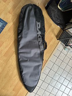 Dakine surfboard bag