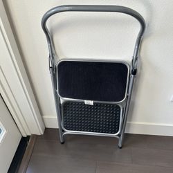 Foldable Stool 