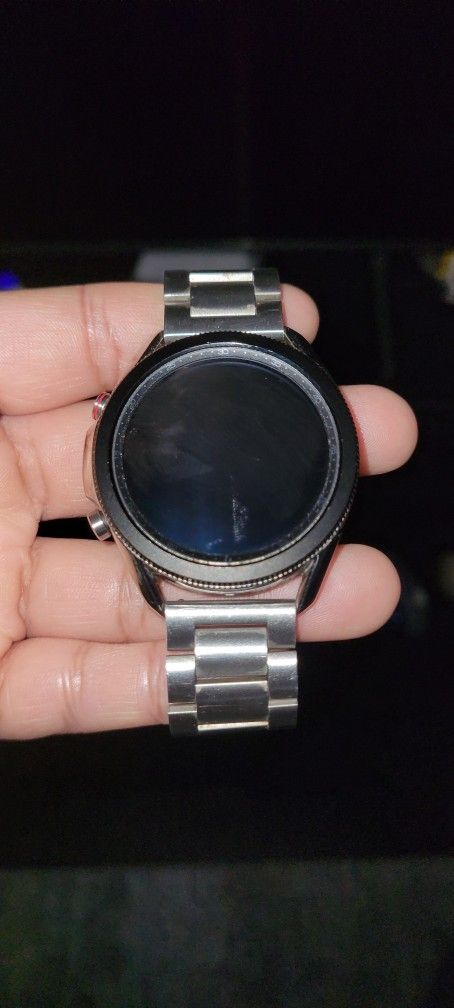 Selling Samsung Galaxy Watch 3 Classic Silver, Negotiable