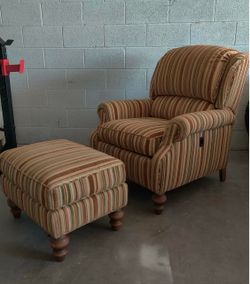 Tiltback Recliner Chair with Ottoman