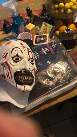 Costume