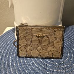 Coach Wallet I'd Holder 