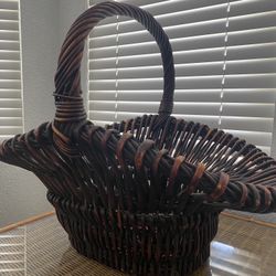 Extra Large Beautiful Woven Basket 