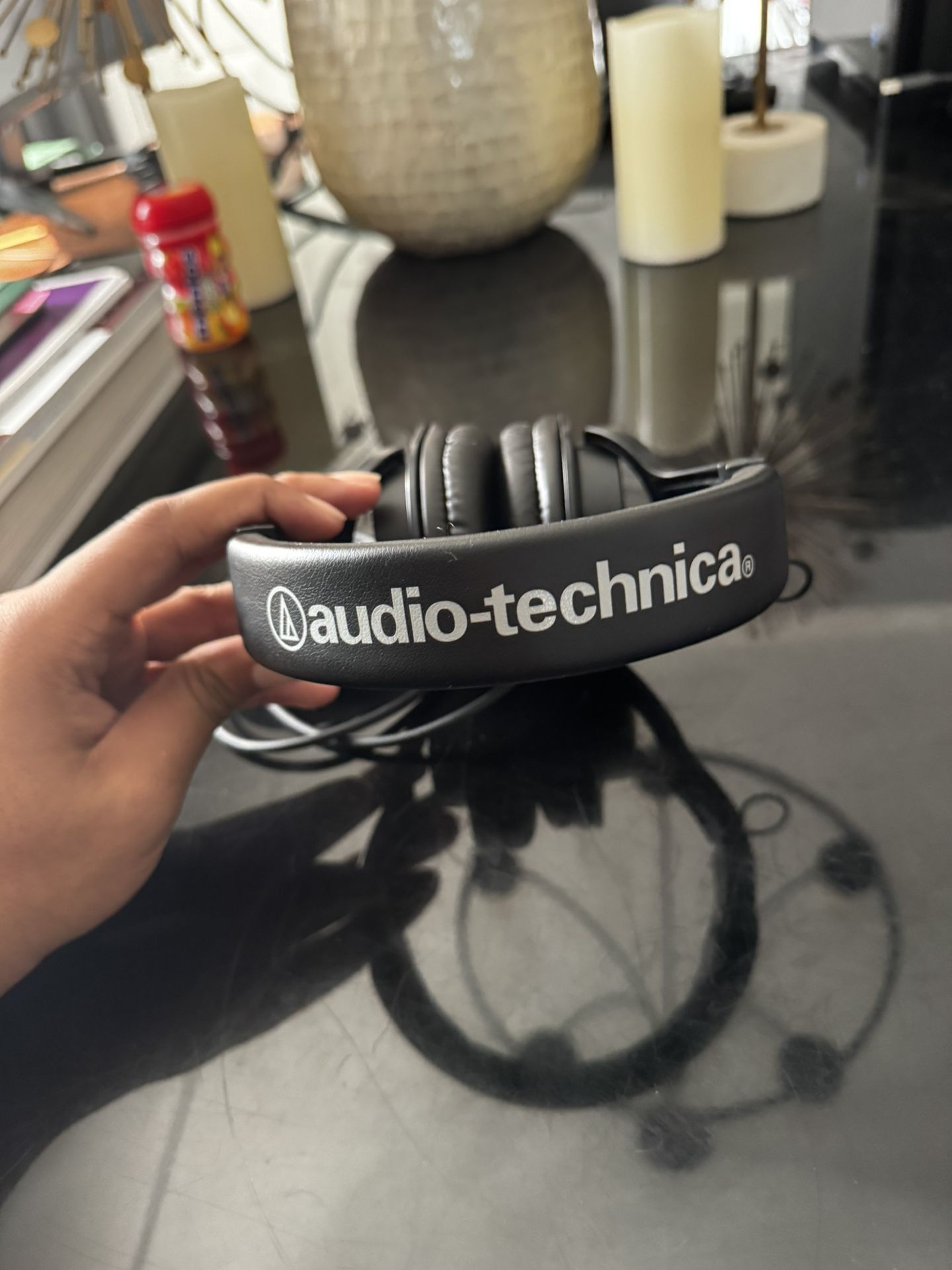 AUIDO TECHNICA ATH-M20x STUDIO HEADPHONES