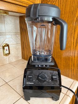 Vitamix Explorian Blender (Model VM0197) – Great Working Condition