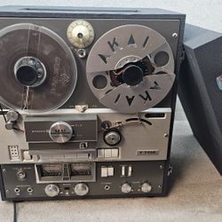 Akai X-355D reel to reel